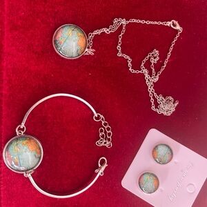 Silver World Map Jewelry Set